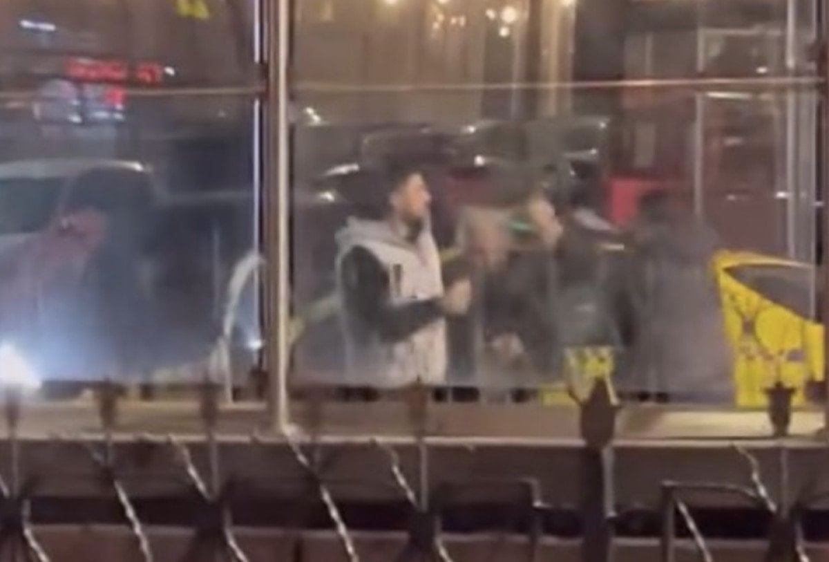 istanbulda taksi soforunu darbeden 2 supheli yakalandi 0 P2bdpaew