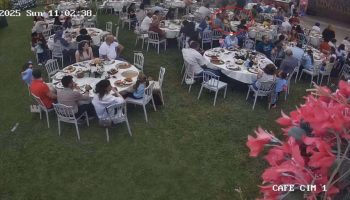 izmirde dugunde dekoratif kemer faciasi yeni goruntuler ortaya cikti Tr5X4u13