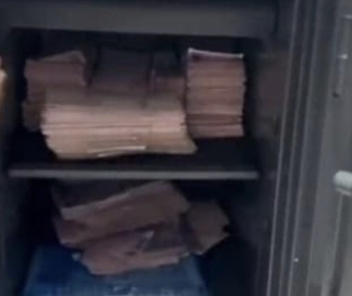 izmirde fuhus operasyonu 4 tutuklama 1 QuHrp3wc