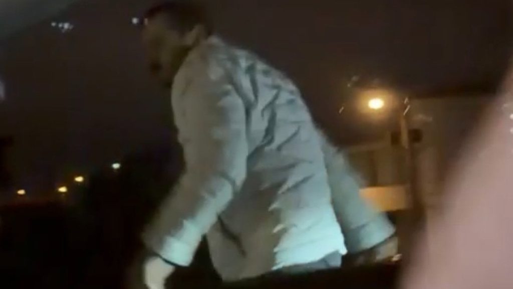 konyada dehset anlari aractakilere bicakla saldirdi zbDwCWXI