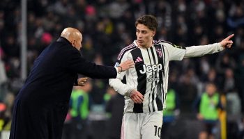 luciano spallettiden kenan yildiza ovguler o bir uzayli xRE3T2ea