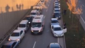 malatyada fermuar sistemiyle ambulansa yol actilar 3SUWCGnh