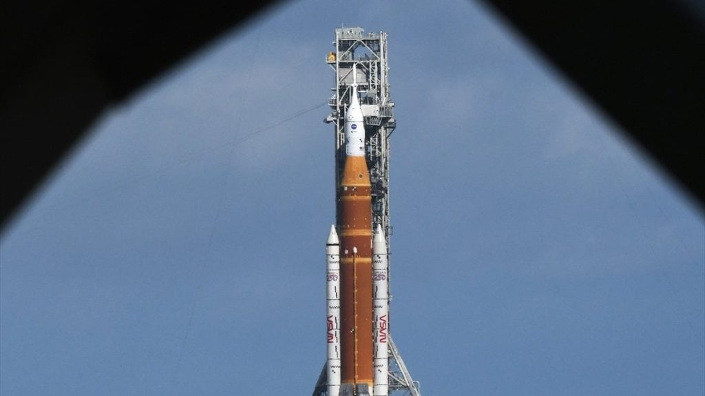 nasa 50 yil sonra aya insanli donus icin geri sayimda 2t3svmyu