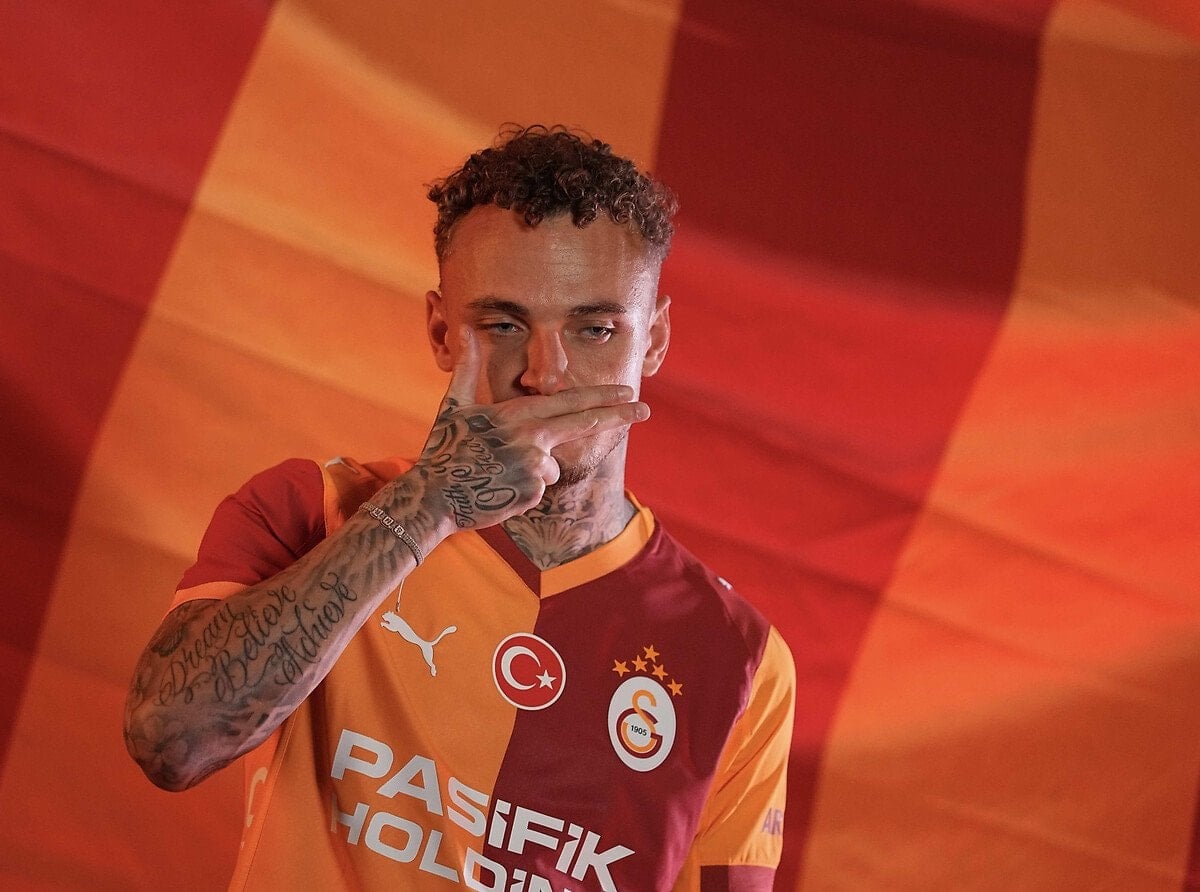 noa lang galatasaraya kupalar kazanmak icin geldim 1 PYTIcinh