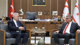 omer bolat kktcde cumhurbaskani tufan erhurman ile gorustu qvCIK132