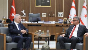 omer bolat kktcde cumhurbaskani tufan erhurman ile gorustu qvCIK132