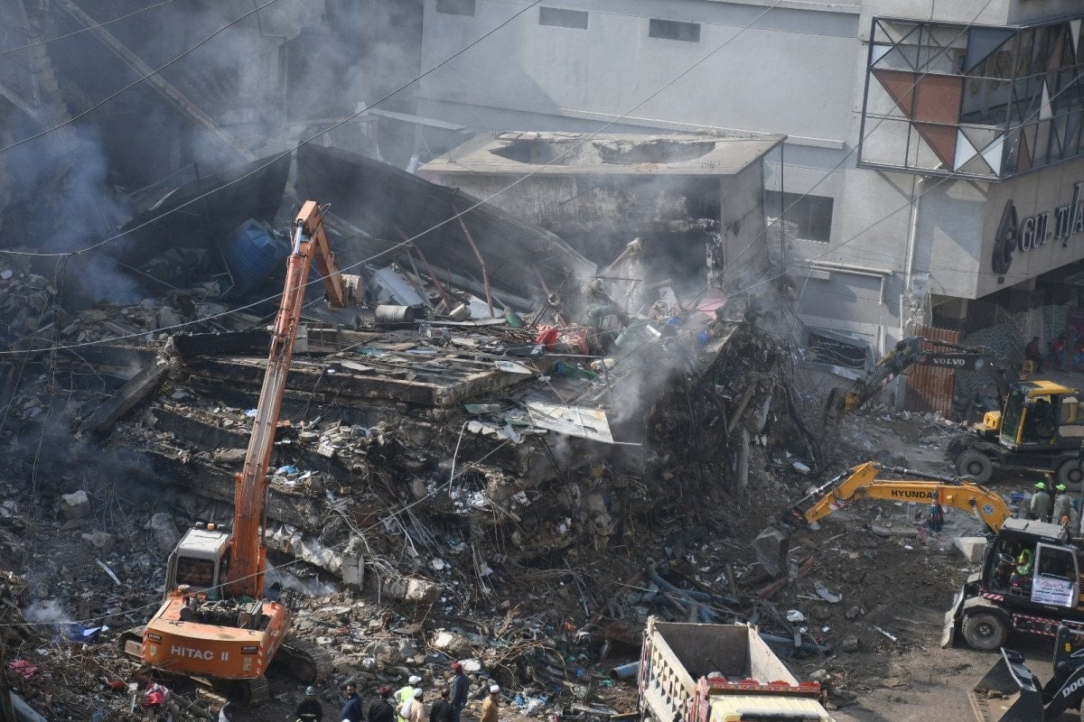 pakistandaki avm yangininda can kaybi artiyor 3 67IXtSrM