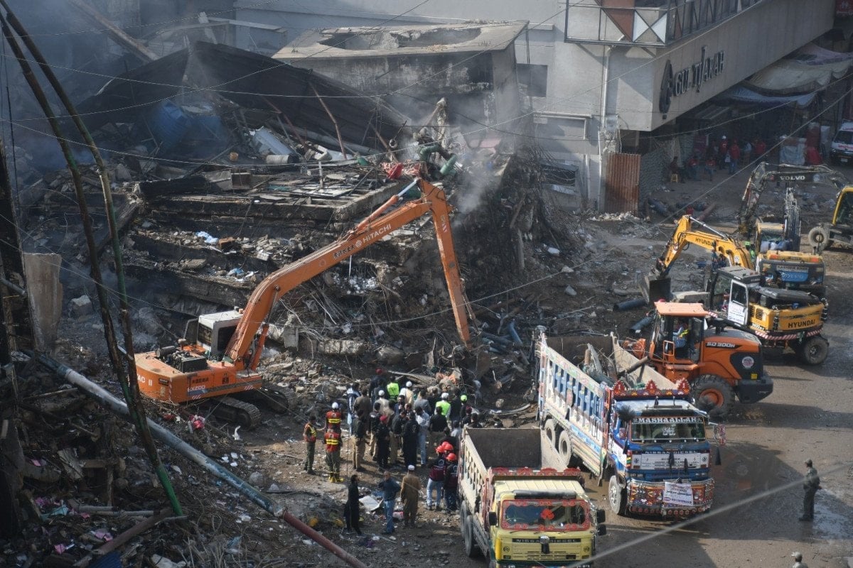 pakistandaki avm yangininda can kaybi artiyor 5 Mcm9XOas