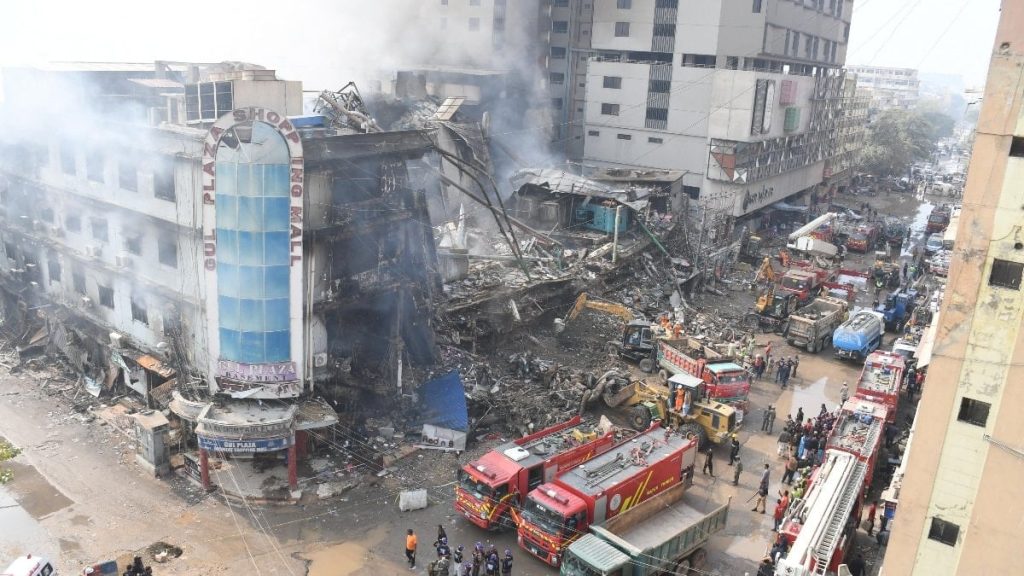 pakistandaki avm yangininda can kaybi artiyor UsRytlqK