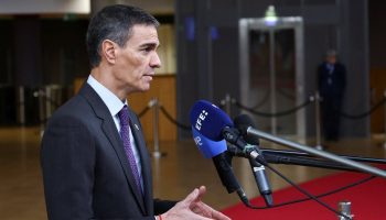pedro sanchez ispanyol askerleri baris misyonuyla gazzeye gonderilebilir ILJUsilj