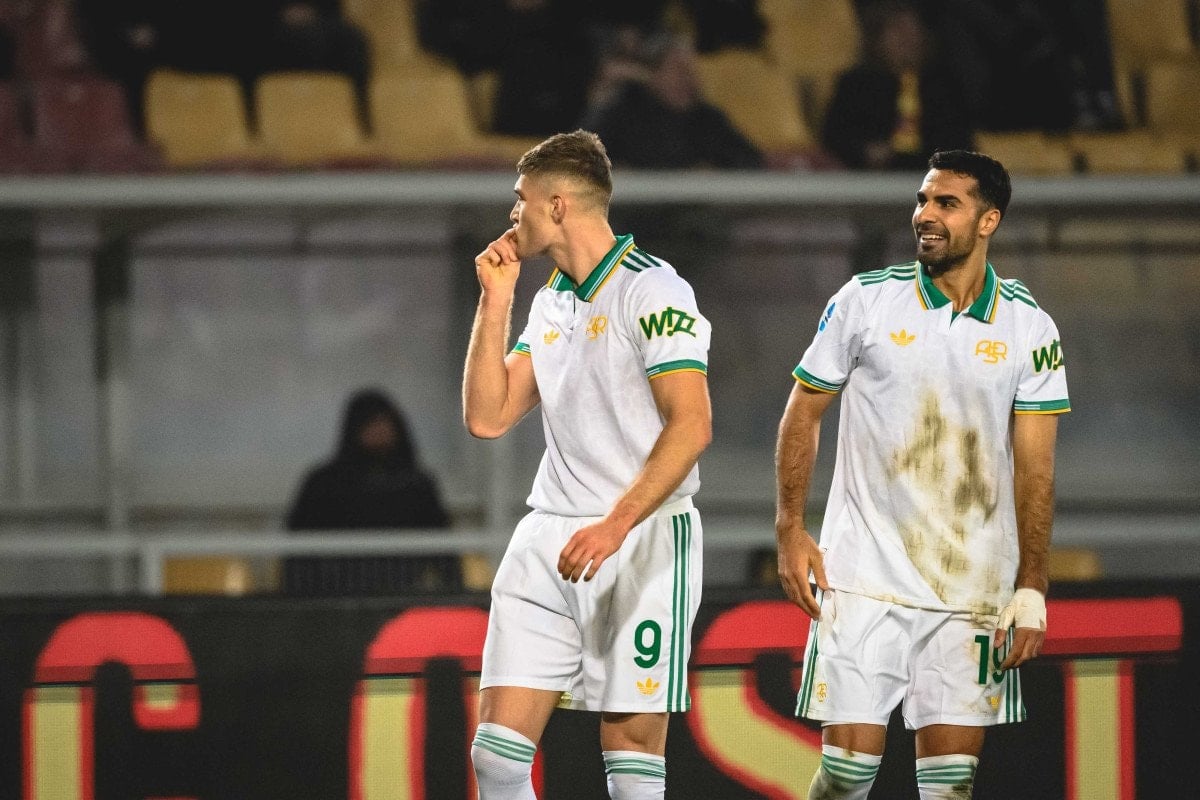 roma lecceyi iki golle gecti 0 djP9kNAI