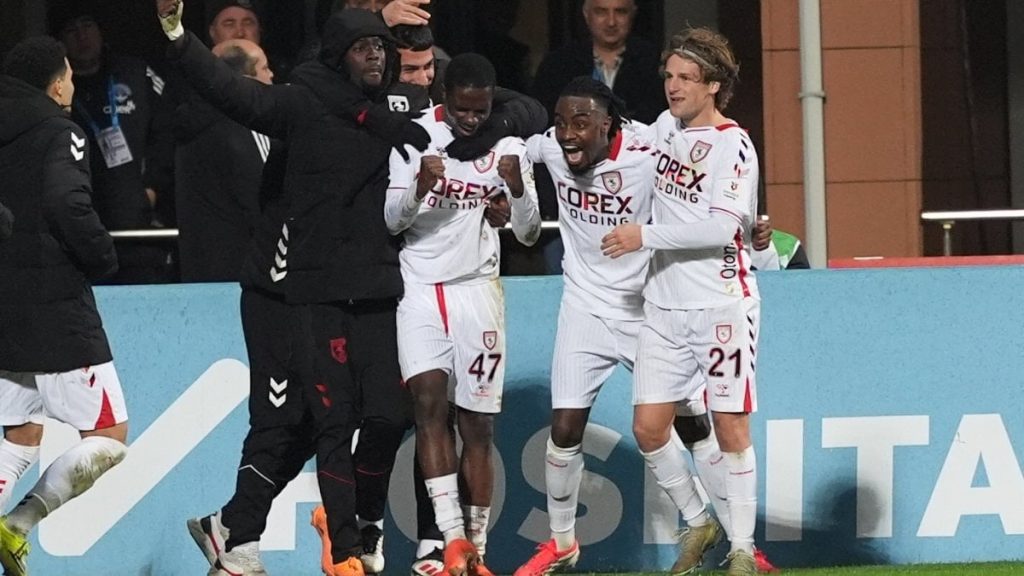 samsunspordan kasimpasaya son dakika darbesi OesCzWIJ