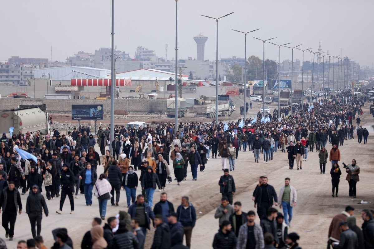 suriye saglik ekipleri sivillerin ypgsdg isgalinden kurtarilmasi icin hazir 1