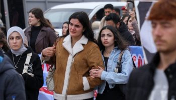 suriye saglik ekipleri sivillerin ypgsdg isgalinden kurtarilmasi icin hazir cSa1eBvz