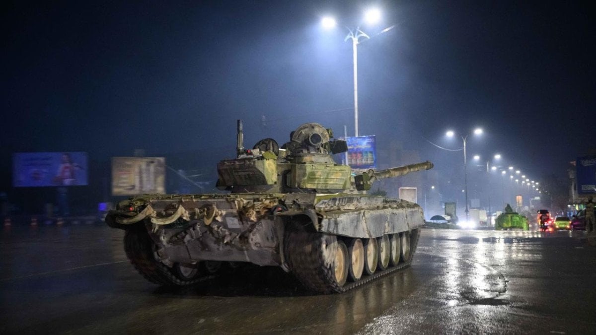 terorist elebasi mazlum abdi duyurdu ypg halepten cekiliyor 0 RemufSKb