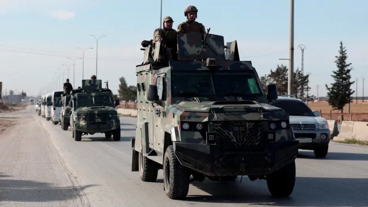 terorist elebasi mazlum abdi duyurdu ypg halepten cekiliyor 1 EjAqgZFB