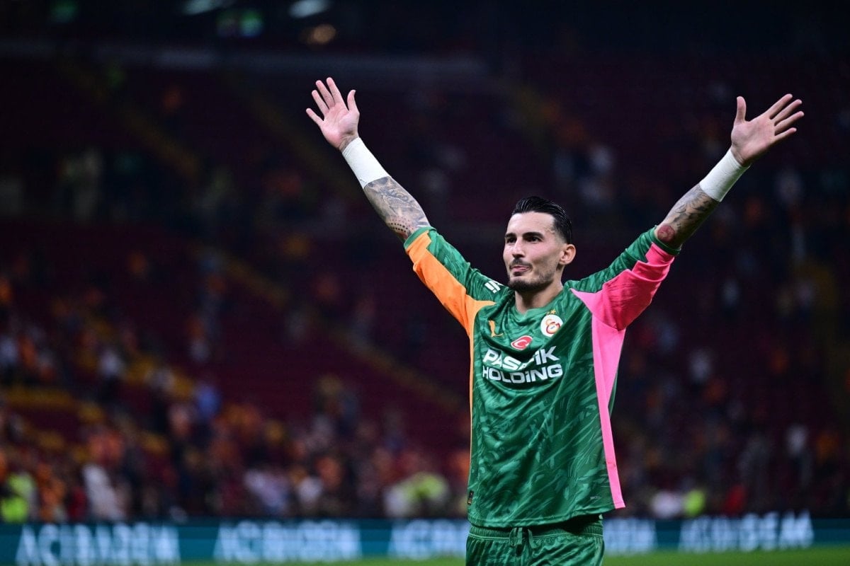 ugurcan cakir sampiyonlar ligi performansiyla dikkat cekti 0 UUbXfAEW