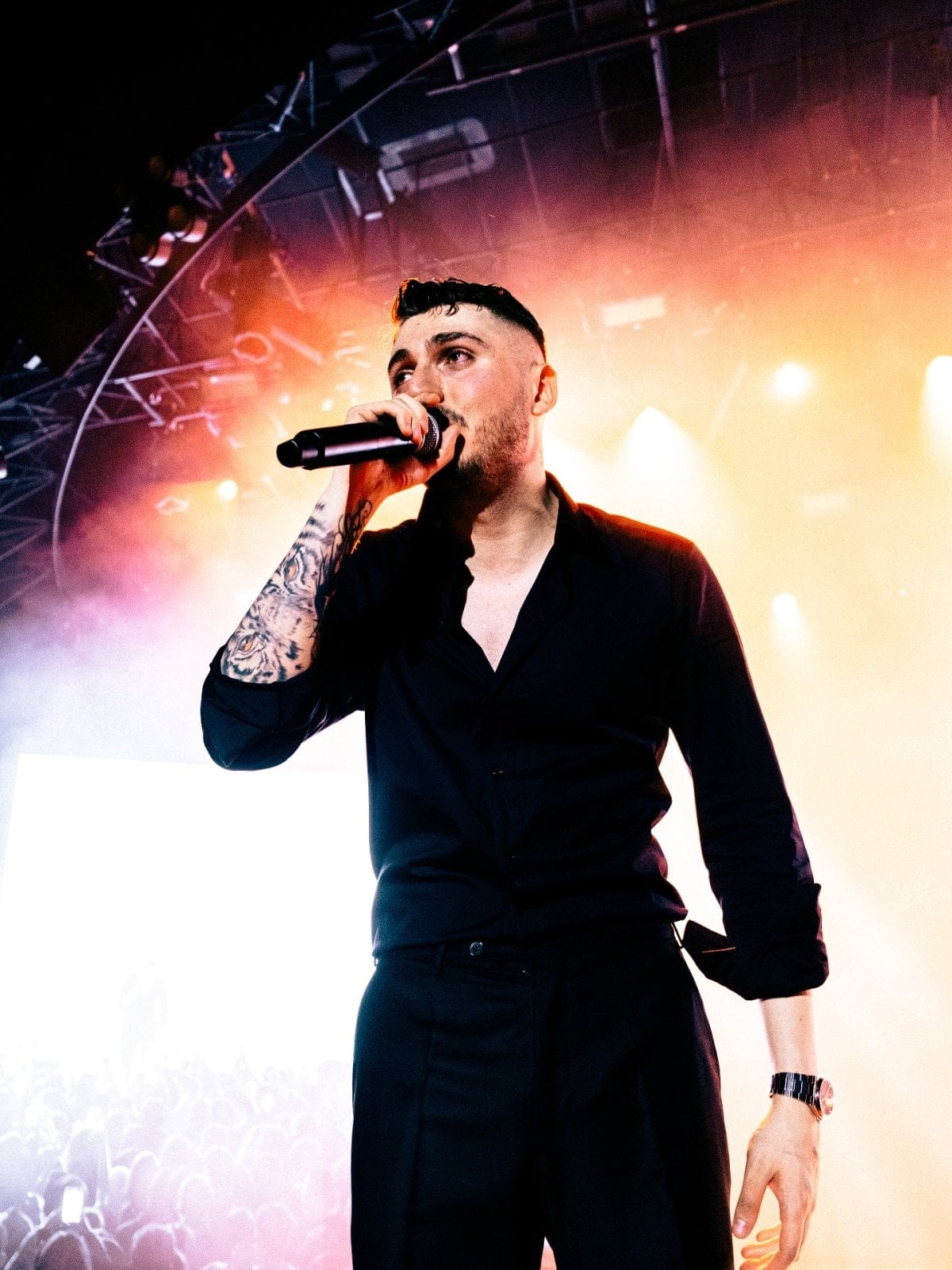 unlu rapci blok3un sarkilari kaldirildi agzina geleni soyledi 0 2cFQdT4J