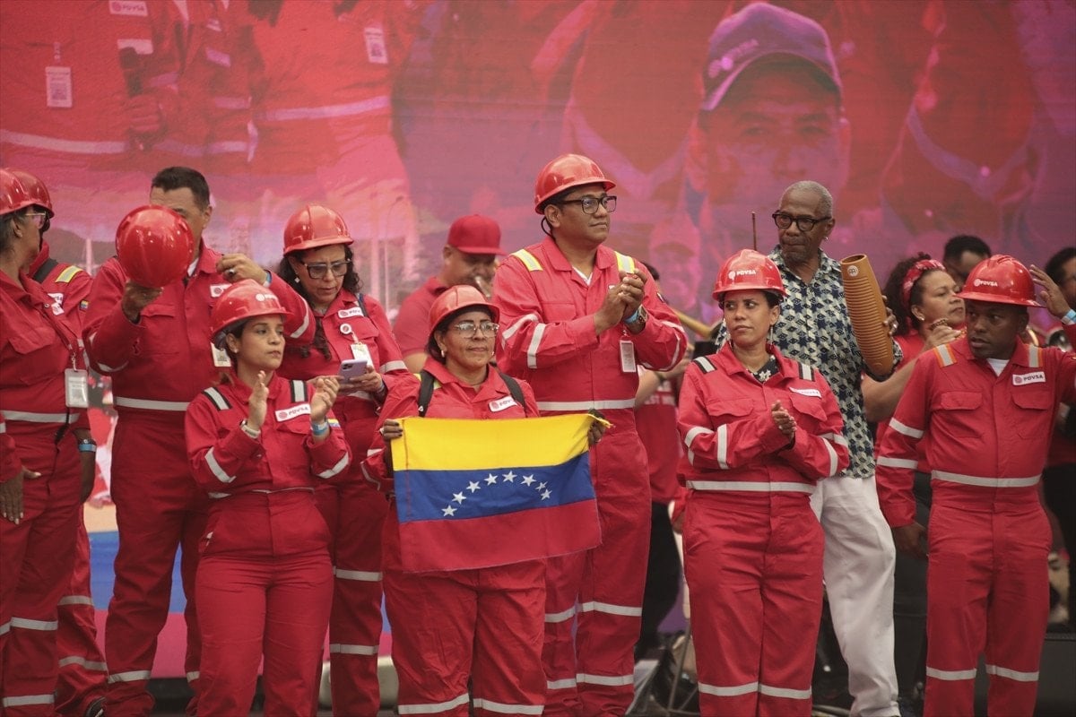 venezuela meclisinden tarihi adim hidrokarbon yasasi kabul edildi 5 iZzdBWez