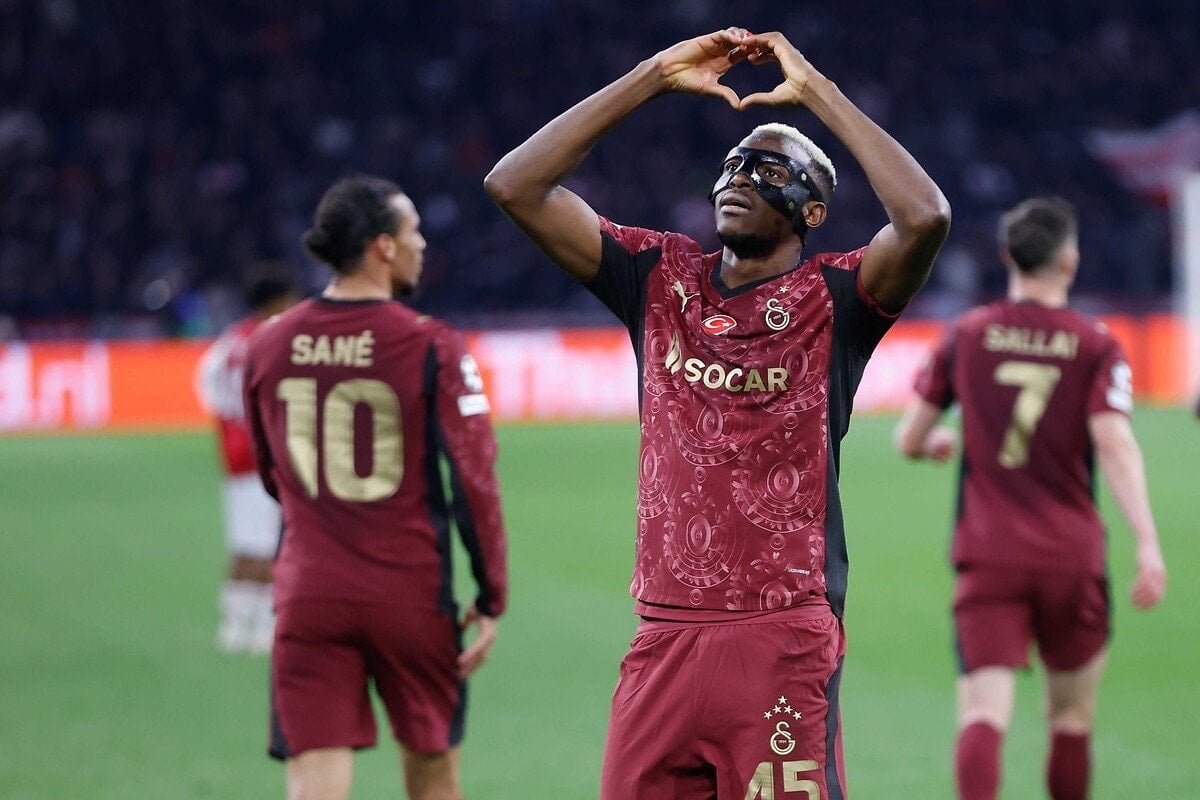 victor osimhen rekor icin manchester city macina cikacak 2 b6v6zUt3