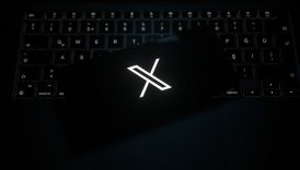 x iran bayragini degistirdi devrim oncesi bayrak getirildi YPaKB2Te