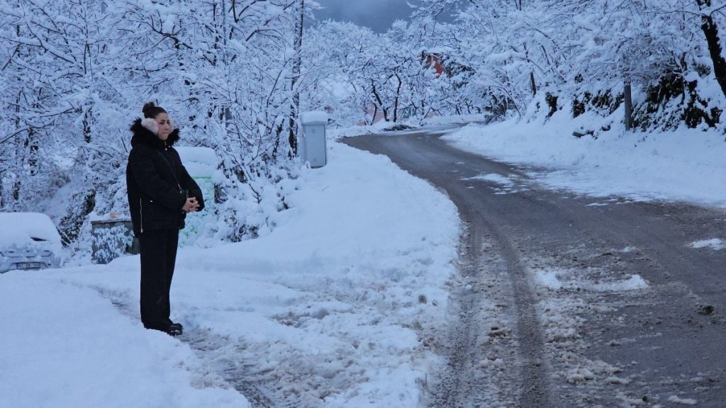 zonguldak kar altinda lRMI2qd5