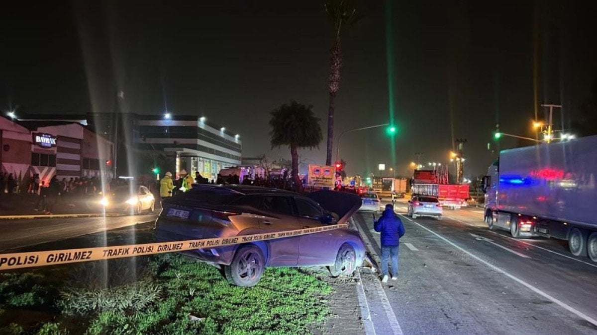 50 yilda degismeyen kuralsizlik trtnin arsiv goruntulerinde yaya gecidi egitimi 3 4TMVEJbg