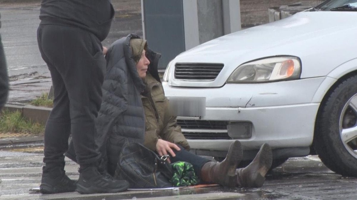 50 yilda degismeyen kuralsizlik trtnin arsiv goruntulerinde yaya gecidi egitimi 4 OwQW29ki