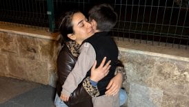 adanada bosandigi esi gostermedi anne ve cocugu 15 yil sonra bulustu gMay8bIm