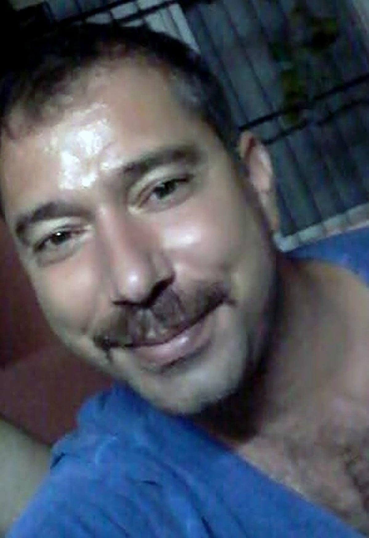 adanada dolmus soforune bardakli saldiri gozunu kaybetti 4 nu4sRNrn