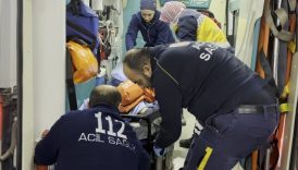 aksarayda sevgilisi ile tartisip cama yumruk atti agir yaralandi qCjmHvVD