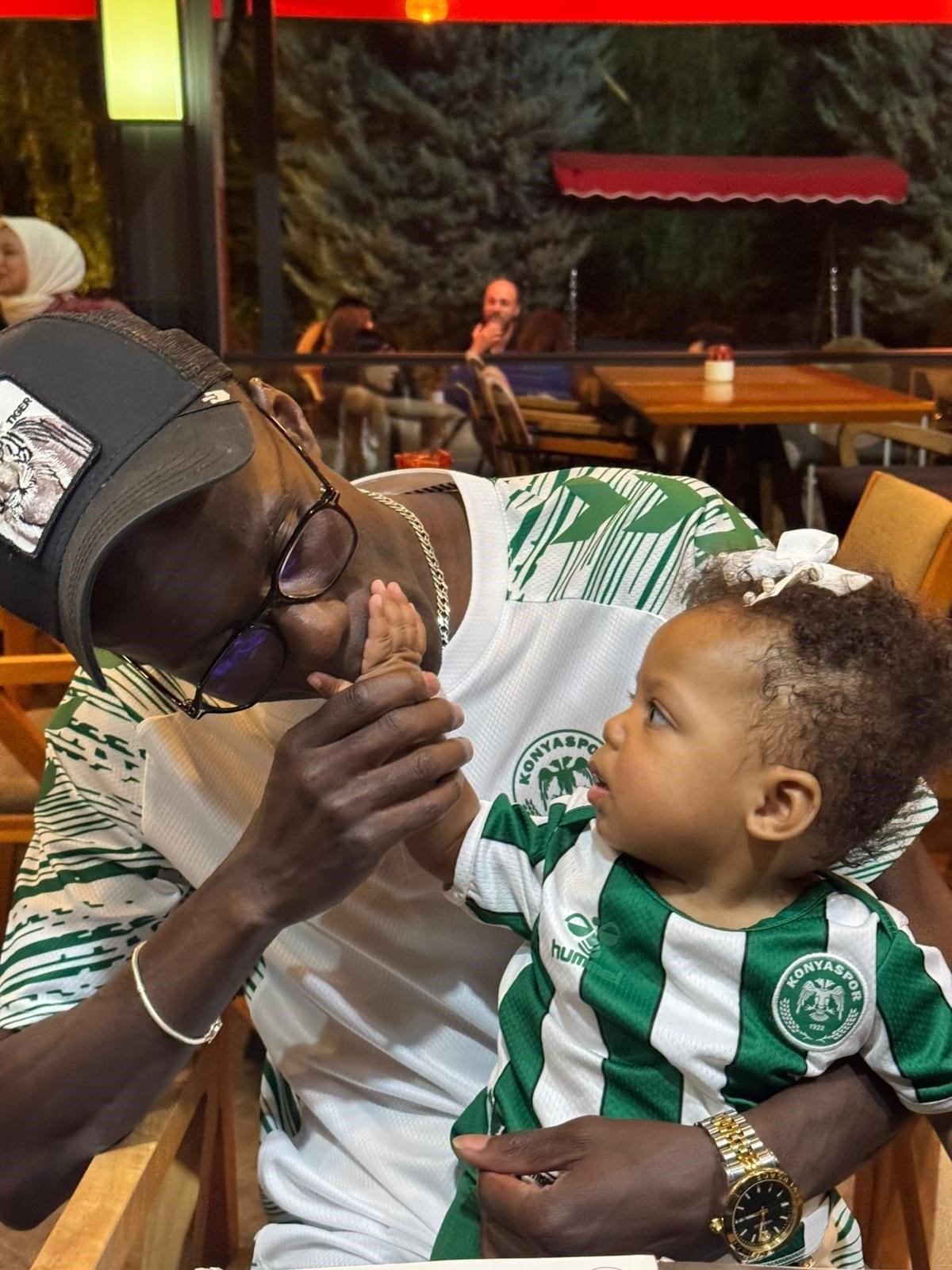 alassane ndaonun esi kizim ilk yas gunune babasiz girdi 3