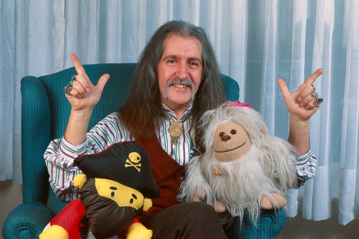 baris manconun vefatinin uzerinden 27 yil gecti 6 J8vAGX5f