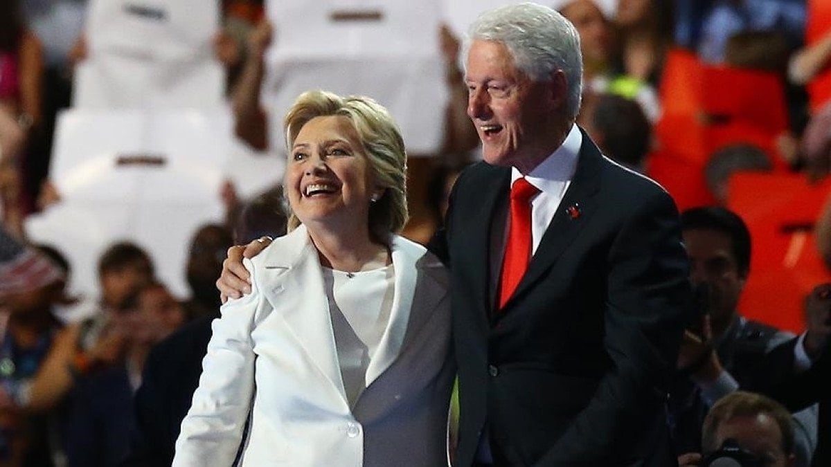 bill clinton ve hillary clinton epstein sorusturmasinda ifade verecek 1