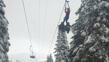 bursa uludagda telesiyej arizasi nedeniyle mahsur kalan 51 kisi kurtarildi I2mQTFBk