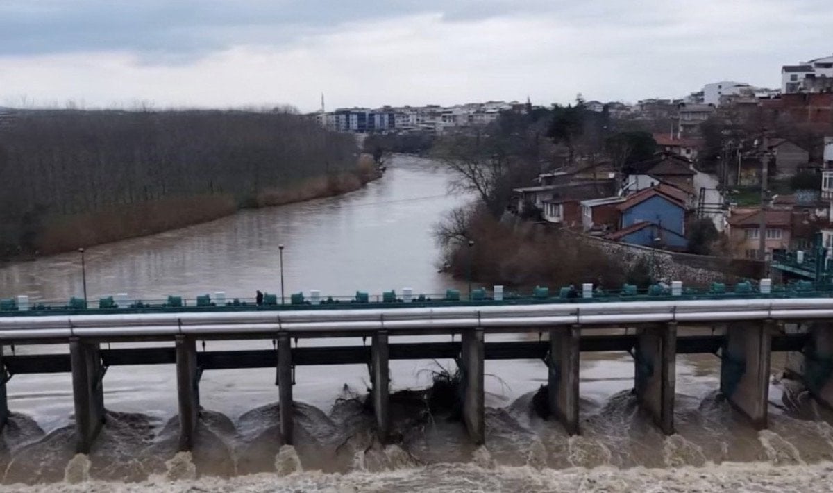 bursada yagmurlar sonrasi mustafakemalpasa cayi costu 1 ueffVlMB