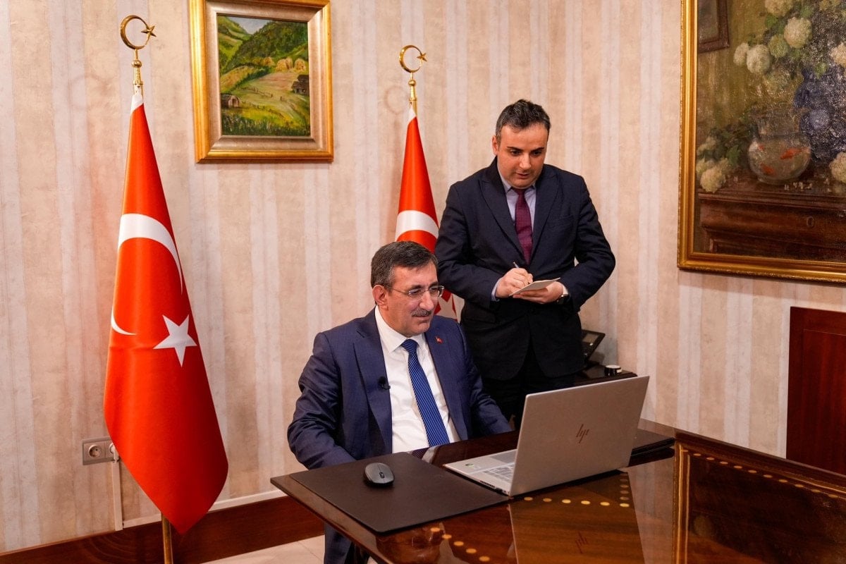 cevdet yilmaz yilin karelerini secti 0 AjHjEsQn