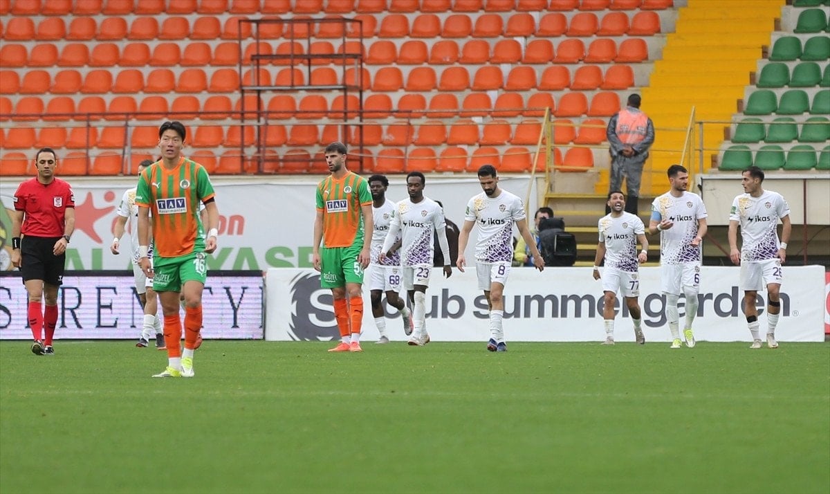 eyupspor alanyaspor deplasmaninda kazandi 0 Y1VbqUaq
