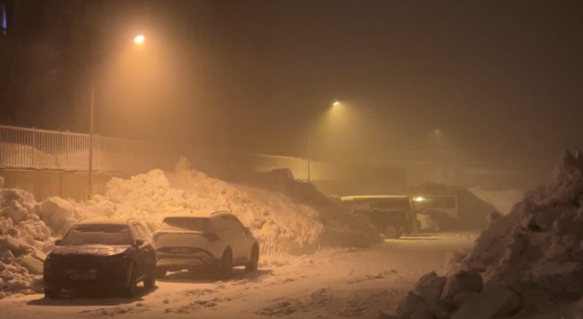 hakkaride kar yagisi etkisini surduruyor 1