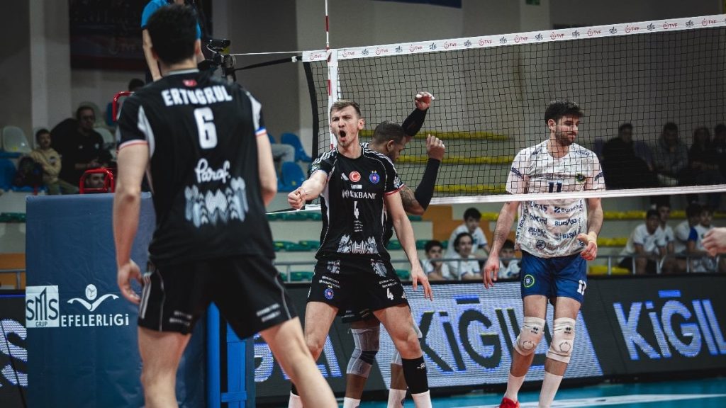 halkbank bursa buyuksehir belediyespor karsisinda galip geldi NMtTsqVa