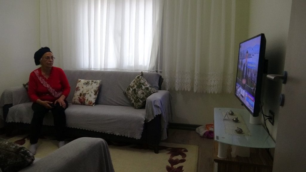 hatayda depremzede kadindan cumhurbaskani erdogana tesekkur amyZclV1