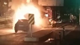 istanbulda seyir halindeki arac alev alev yandi uYBEGpeJ