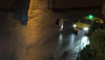 istanbulda sinir krizi geciren kadin kendini yerden yere atti jXzBZBqE