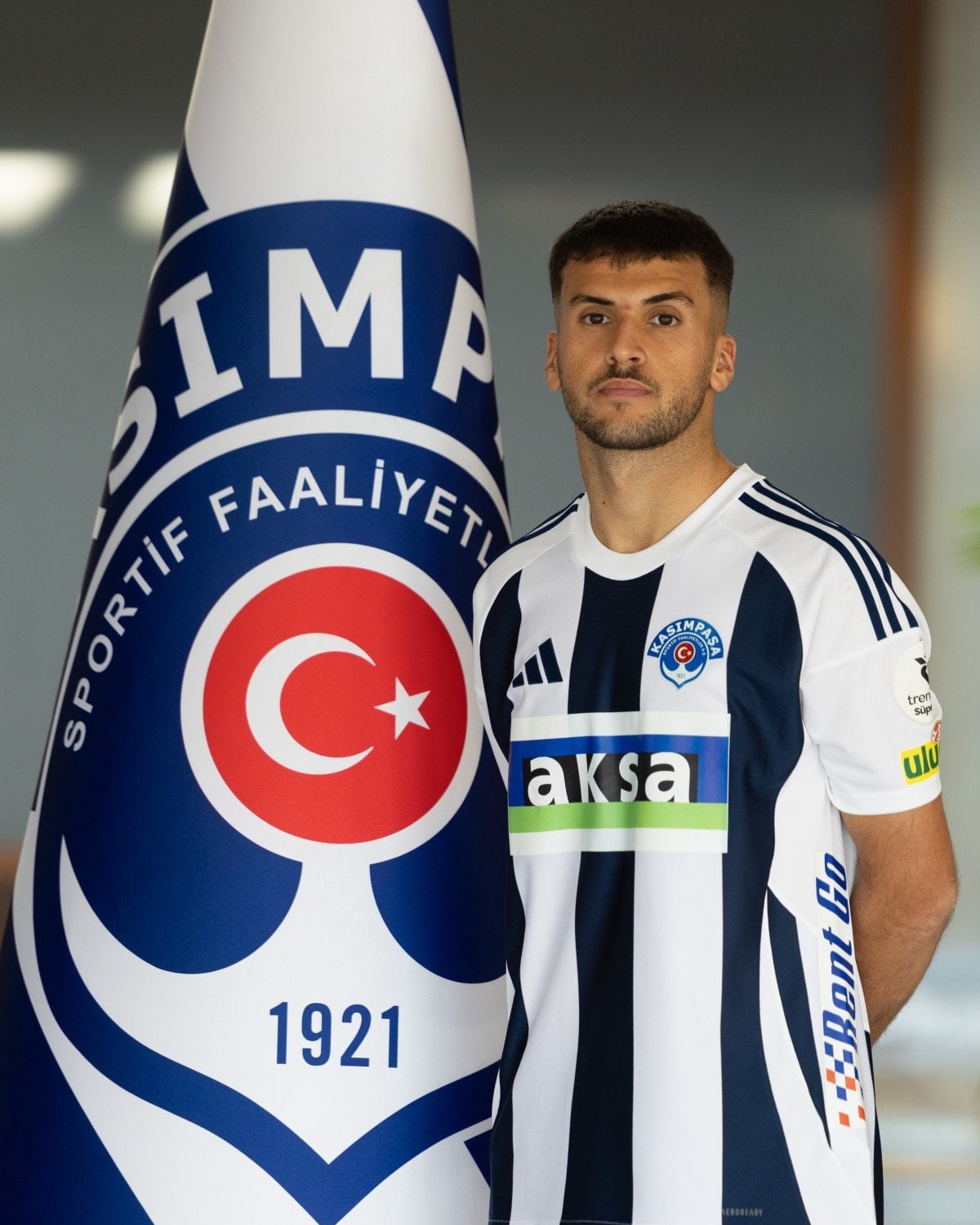 kasimpasadan 3 transfer birden 0 L29FkEAA