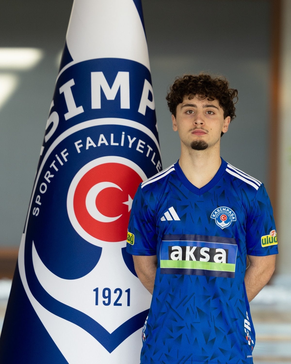 kasimpasadan 3 transfer birden 2 C9UYRtAL