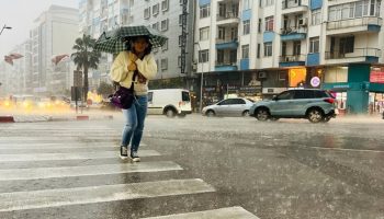 meteorolojiden sari kodlu uyari 19 kentte alarm u15nCRiw