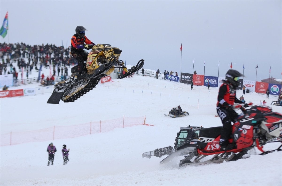 rizede dunya kar motosikleti sampiyonasinda siralama heyecani 11 dPeb18kt