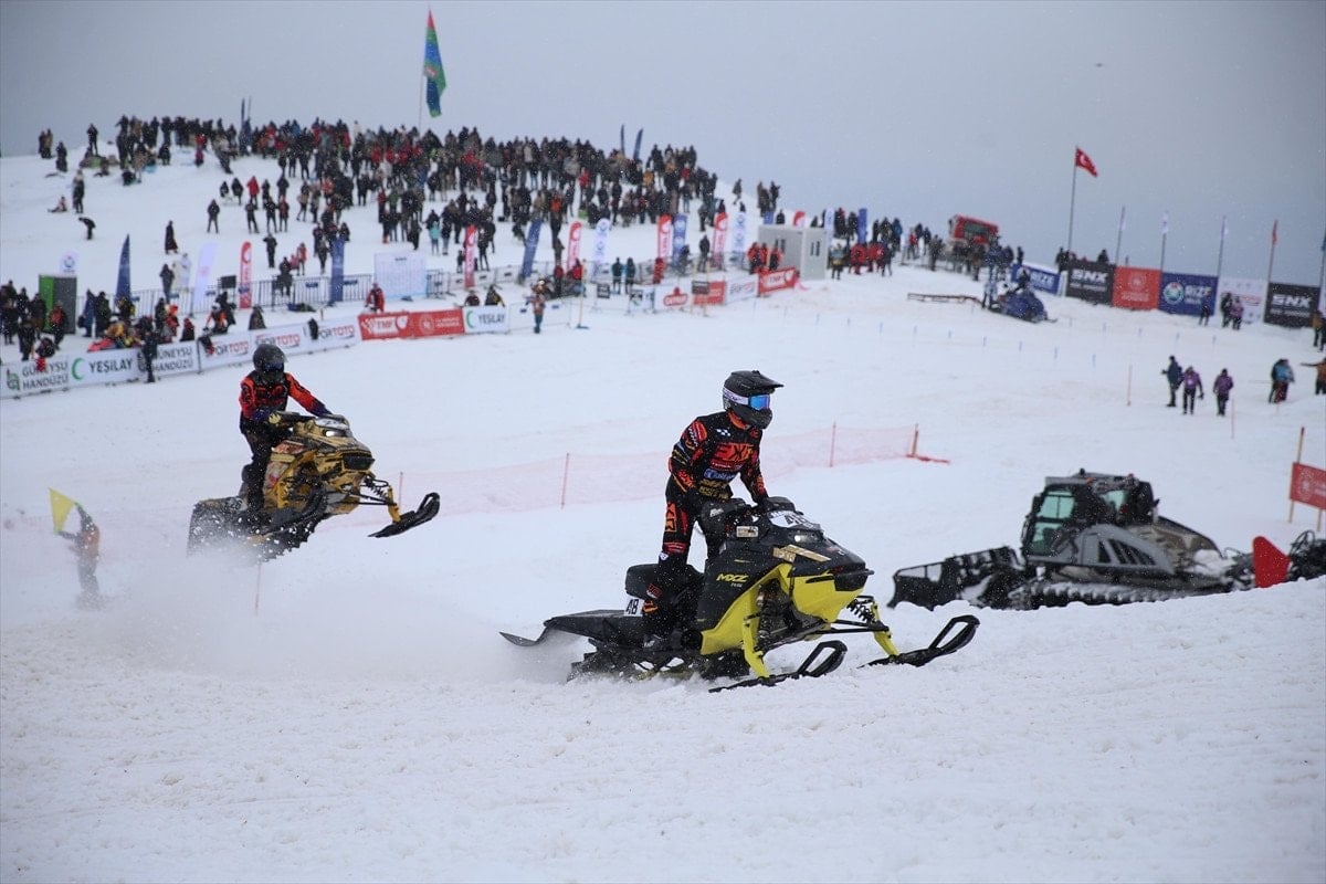 rizede dunya kar motosikleti sampiyonasinda siralama heyecani 4 id5sMq23