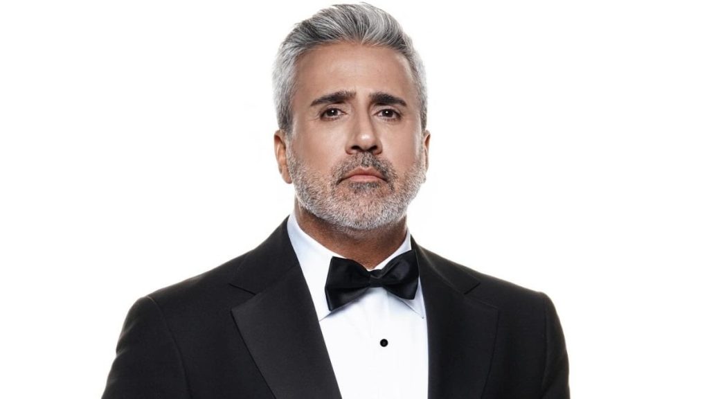 sarkici emrah kizini paylasti eleysa 9 yasinda 7KstNHTI