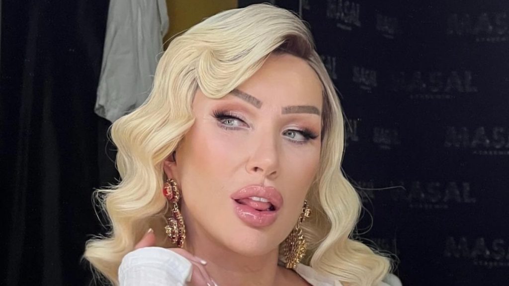 seda sayan esiyle tarkani kulisinde ziyaret etti utandi kocam 2kT7f7nX